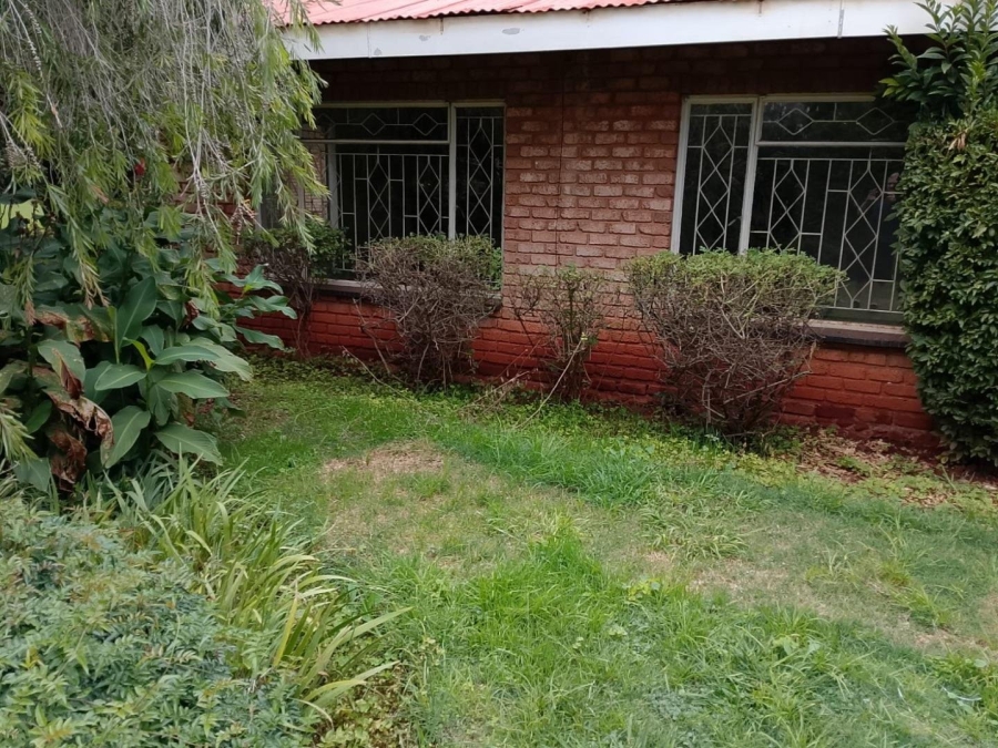 Commercial Property for Sale in Hartbeesfontein North West